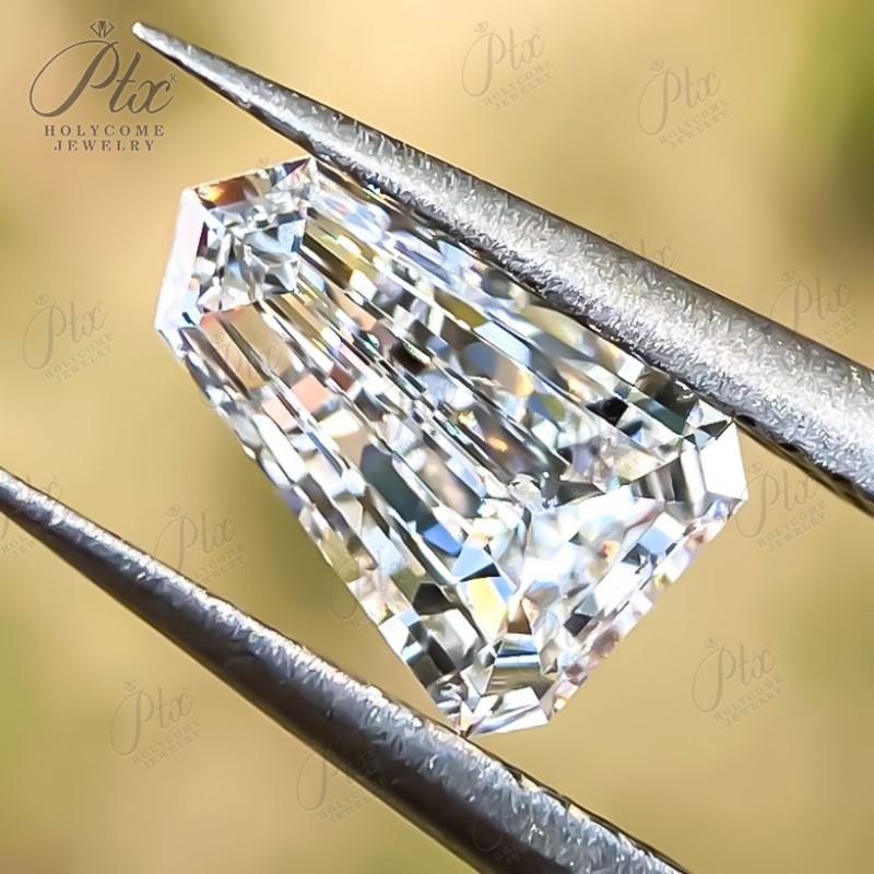 Jewelry Making Raw Materials - ptx 1.05ct Bullet Shape VS1 Lab