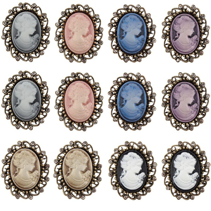 Vintage Queen's Cameo Beauty H - Head Pin Assorted recensie en prijs